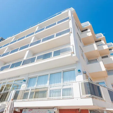 Ambasciatori Отель Соттомарина