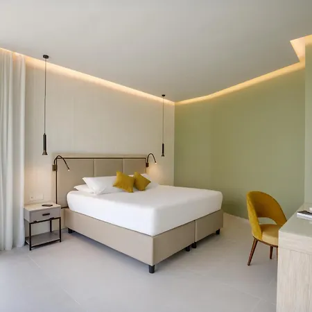 Hotel Ambasciatori 3*